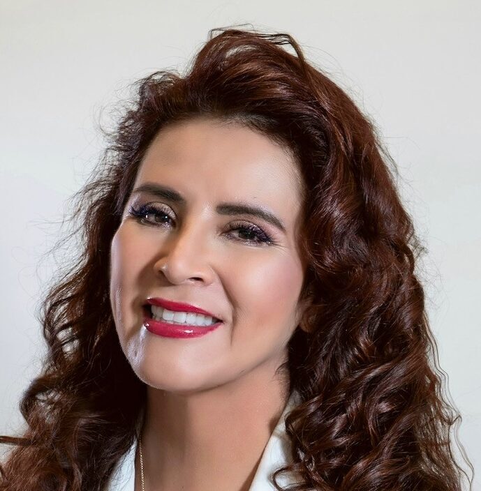 Giovanna Paredes, ARNP